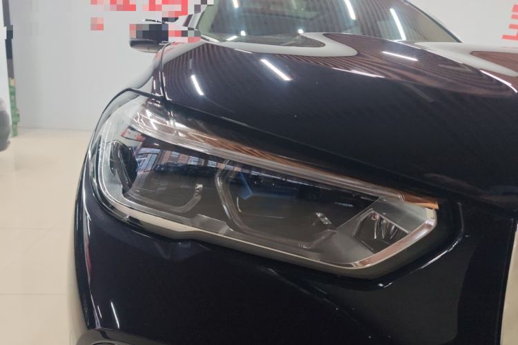 Used BMW X5 2022 xDrive 30Li Luxury M Sport Package Right Front Headlight