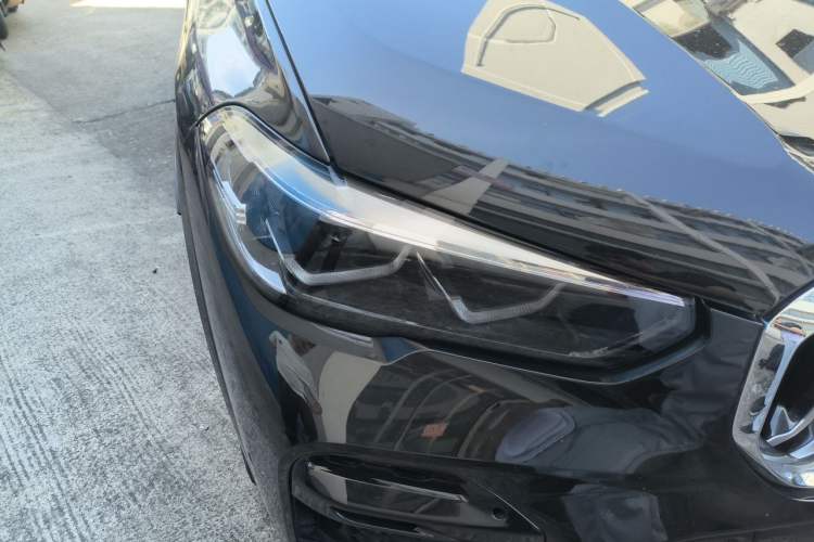 Used BMW X5 2022 xDrive30i M Sport Package Right Front Headlight