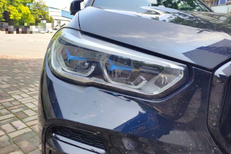 Used BMW X5 2022 xDrive 40Li M Sport Package Right Front Headlight