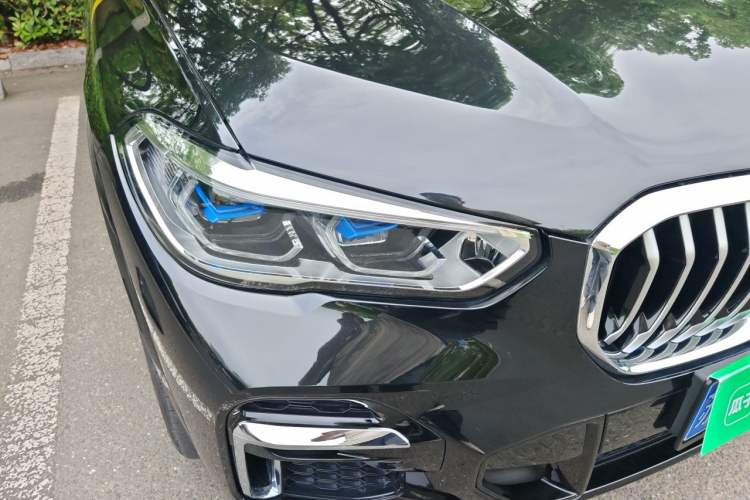 Used BMW X5 2022 Restyled xDrive 40Li M Sport Package Right Front Headlight