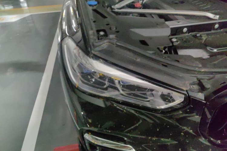 Used BMW X5 2022 Restyled xDrive 40Li M Sport Package Right Front Headlight