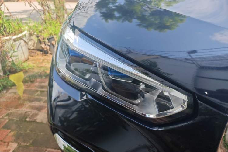 Used BMW X5 2022 xDrive 40Li M Sport Package Right Front Headlight