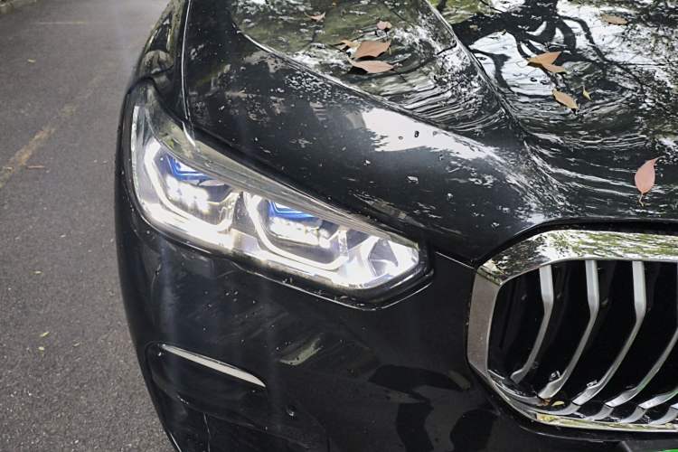 Used BMW X5 2022 xDrive40i M Sport Package Right Front Headlight