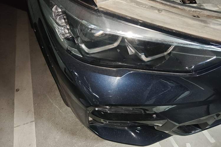 Used BMW X5 2022 xDrive30i M Sport Package Right Front Headlight