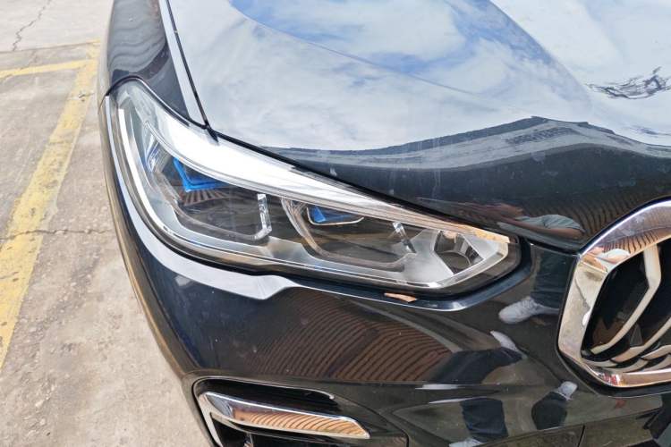 Used BMW X5 2022 xDrive 40Li M Sport Package Right Front Headlight