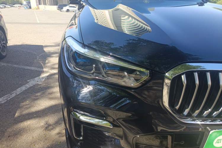 Used BMW X5 2022 Restyled xDrive 40Li M Sport Package Right Front Headlight