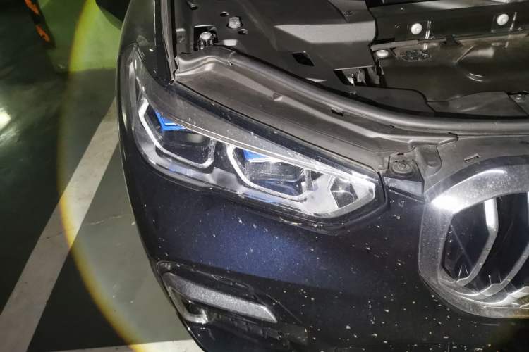 Used BMW X5 2022 xDrive 30Li Luxury M Sport Package Right Front Headlight