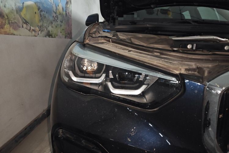 Used BMW X5 2022 xDrive30i M Sport Package Right Front Headlight