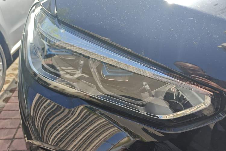 Used BMW X5 2022 Restyled xDrive 30Li Luxury Version M Sport Package Right Front Headlight