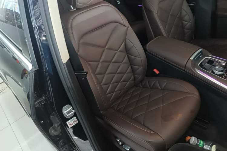 Used BMW X5 2022 Restyled xDrive 30Li M Sport Package Right Front Seat