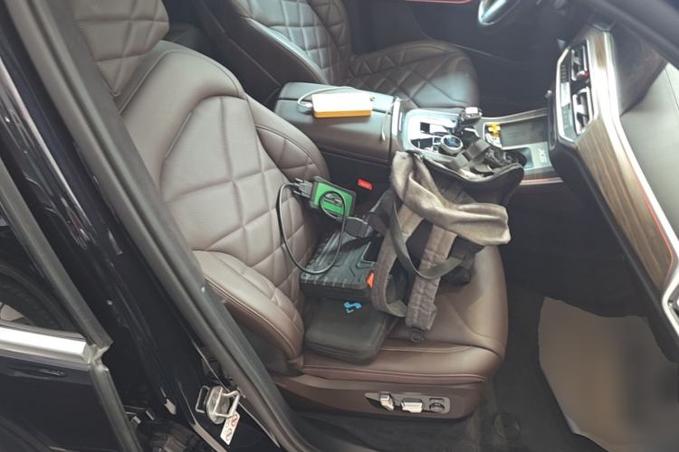 Used BMW X5 2022 Restyled xDrive 40Li M Sport Package Right Front Seat