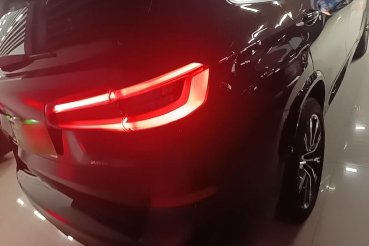 Used BMW X5 2022 Restyled xDrive 30Li Luxury Version M Sport Package Right Rear Taillight