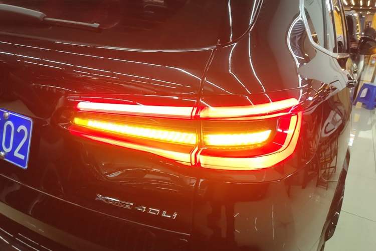 Used BMW X5 2022 Restyled xDrive 40Li M Sport Package Right Rear Taillight