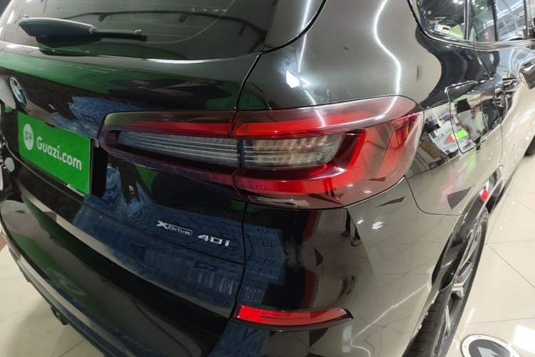 Used BMW X5 2022 Restyled xDrive 40Li M Sport Package Right Rear Taillight