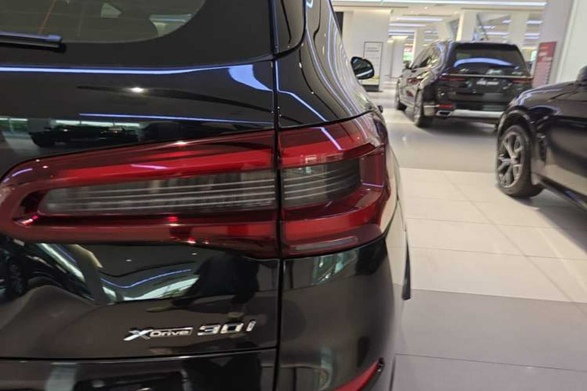 Used BMW X5 2022 xDrive30i M Sport Package Right Rear Taillight