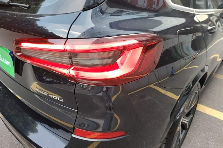 Used BMW X5 2022 Restyled xDrive 40Li M Sport Package Right Rear Taillight