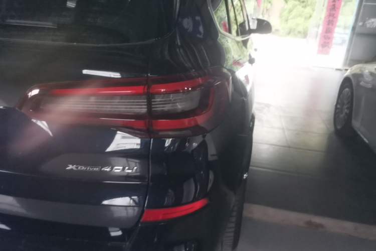 Used BMW X5 2022 Restyled xDrive 30Li Luxury Version M Sport Package Right Rear Taillight