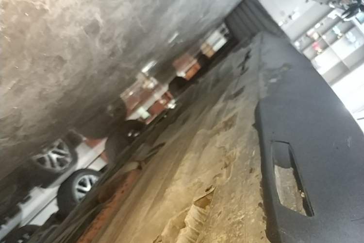 Used BMW X5 2022 xDrive30i M Sport Package Right Side Sill