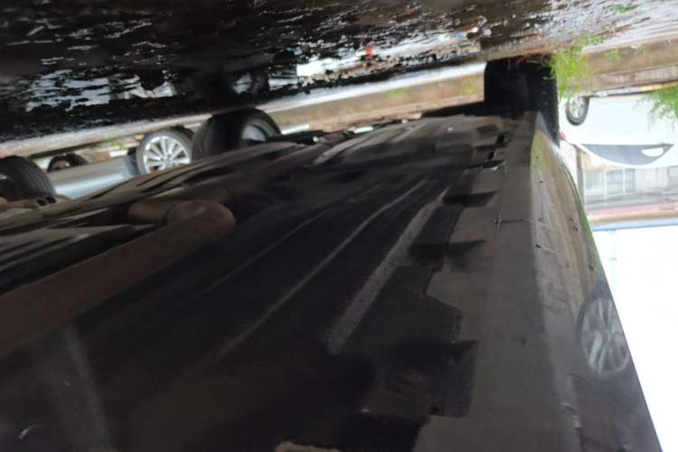 Used BMW X5 2022 Restyled xDrive 40Li M Sport Package Right Side Sill
