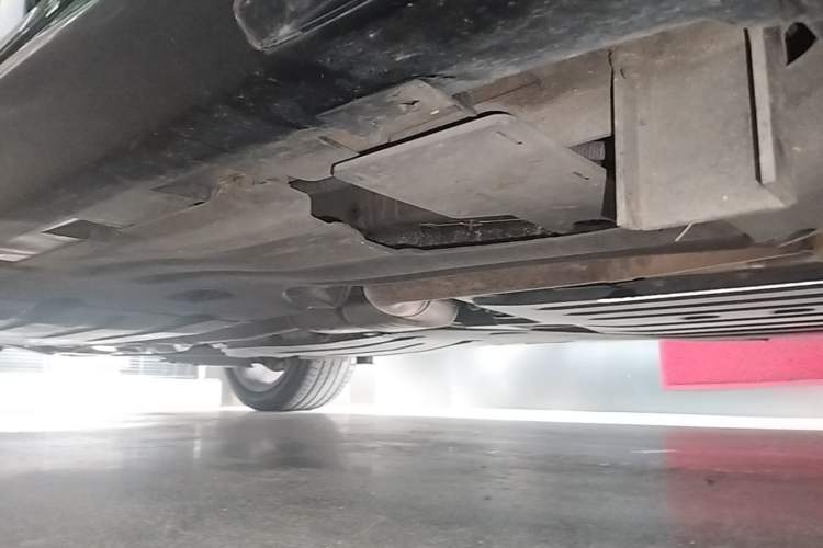 Used BMW X5 2022 xDrive40i M Sport Package Right Side Sill