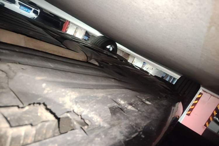 Used BMW X5 2022 Restyled xDrive 40Li M Sport Package Right Side Sill