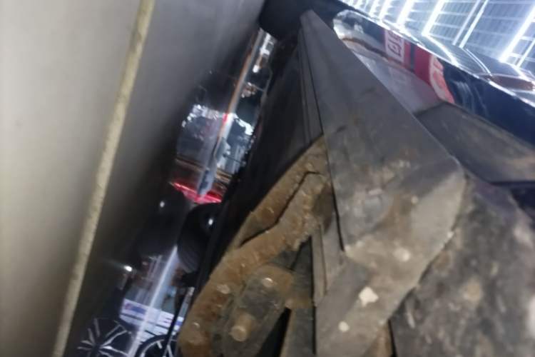 Used BMW X5 2022 xDrive30i M Sport Package Right Side Sill