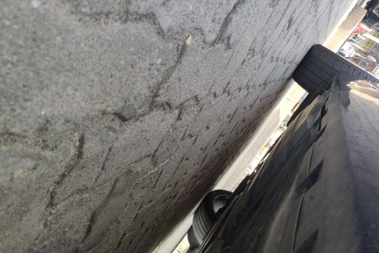 Used BMW X5 2022 xDrive 40Li Luxury Edition M Sport Package Right Side Sill