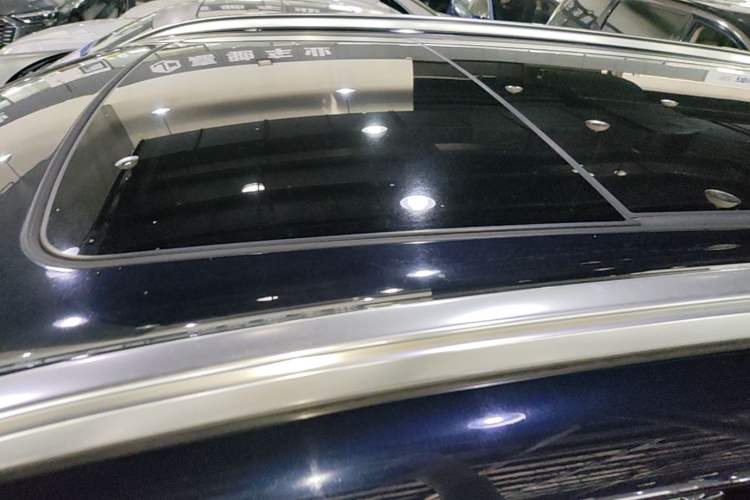 Used BMW X5 2022 xDrive 30Li Luxury M Sport Package Roof
