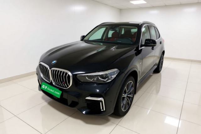 BMW X5 2022 xDrive 30Li M Sport Package с пробегом