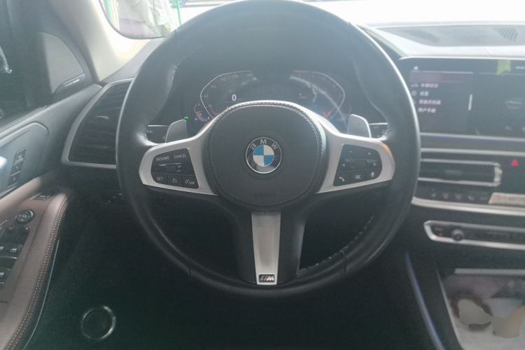 Used BMW X5 2022 xDrive40i M Sport Package Steering Wheel