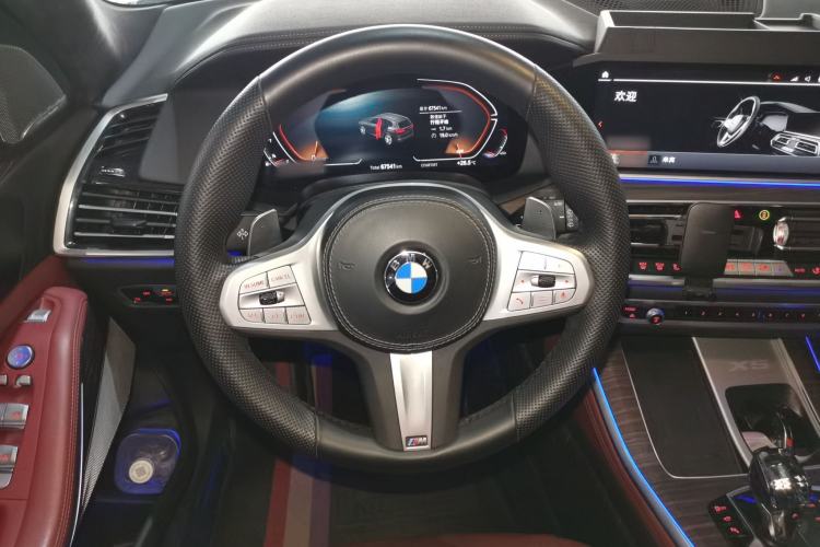 Used BMW X5 2022 Restyled xDrive 40Li M Sport Package Steering Wheel