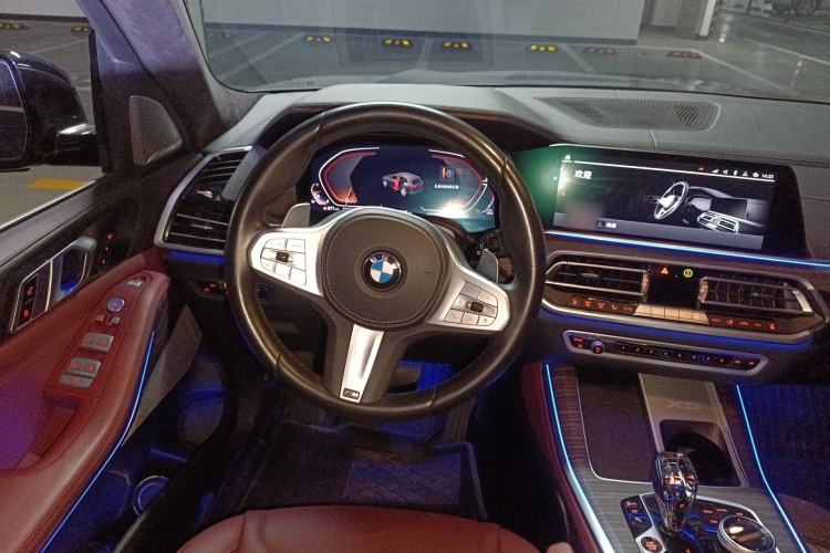 Used BMW X5 2022 Restyled xDrive 40Li M Sport Package Steering Wheel