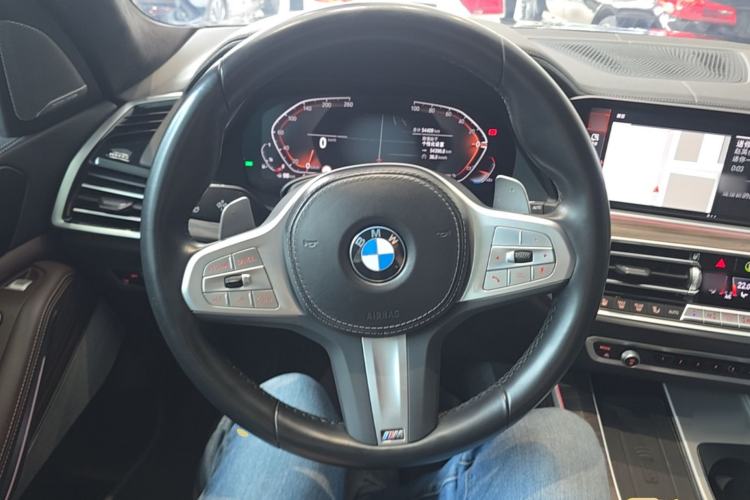 Used BMW X5 2022 Restyled xDrive 40Li M Sport Package Steering Wheel