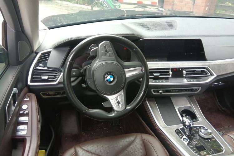 Used BMW X5 2022 xDrive 30Li M Sport Package Steering Wheel
