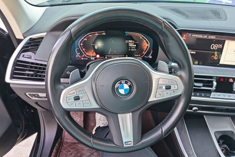 Used BMW X5 2022 xDrive 30Li M Sport Package Steering Wheel