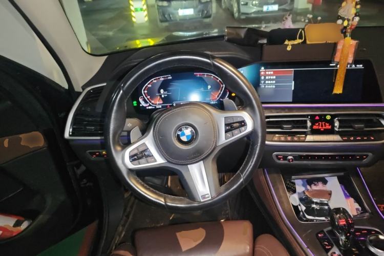 Used BMW X5 2022 xDrive30i M Sport Package Steering Wheel