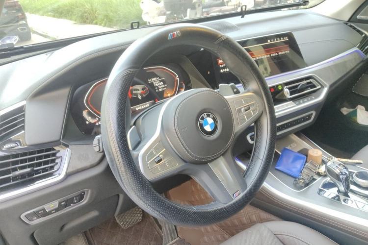Used BMW X5 2022 xDrive 30Li M Sport Package Steering Wheel