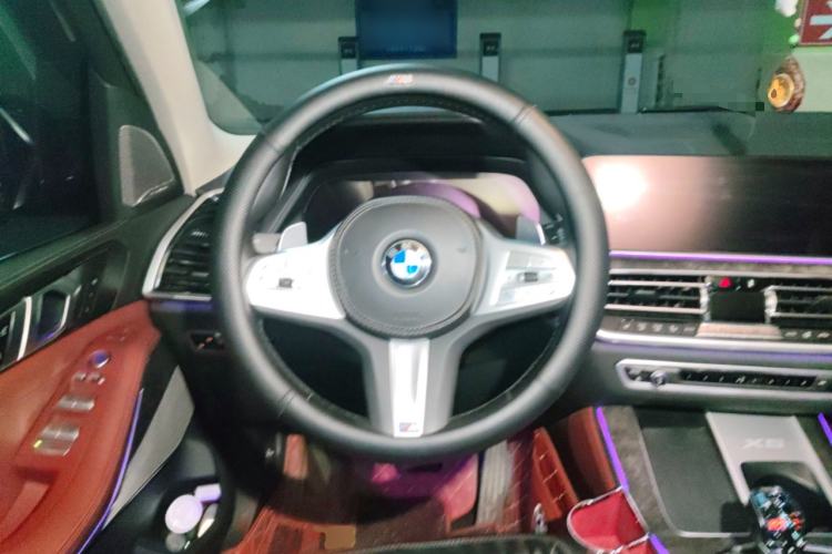 Used BMW X5 2022 Restyled xDrive 30Li M Sport Package Steering Wheel
