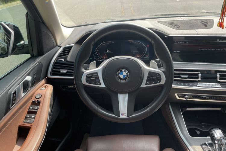 Used BMW X5 2022 xDrive30i M Sport Package Steering Wheel
