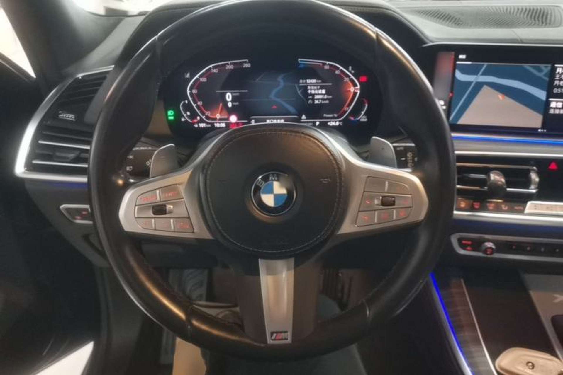 Used BMW X5 2022 Restyled xDrive 40Li M Sport Package Steering Wheel
