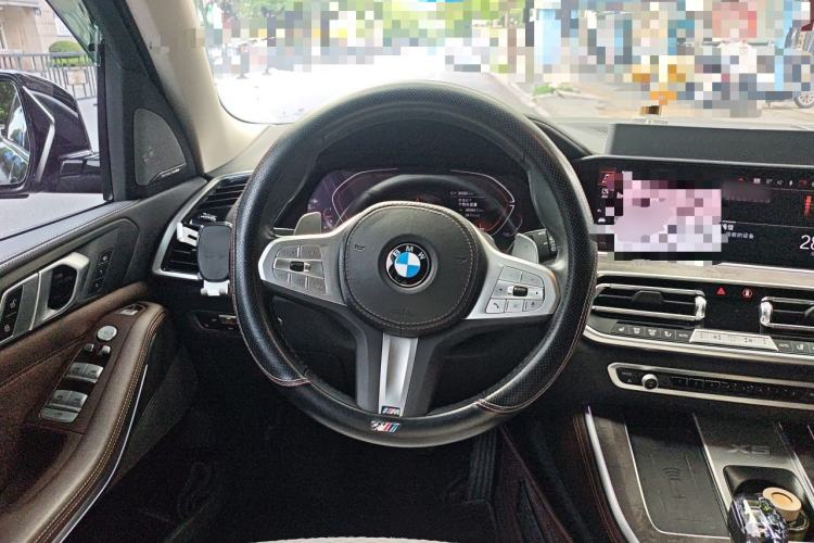 Used BMW X5 2022 Restyled xDrive 30Li M Sport Package Steering Wheel