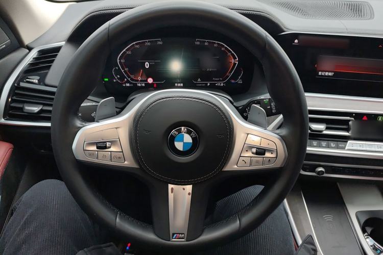 Used BMW X5 2022 Restyled xDrive 30Li M Sport Package Steering Wheel