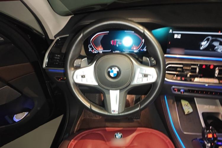 Used BMW X5 2022 Restyled xDrive 30Li Luxury Version M Sport Package Steering Wheel