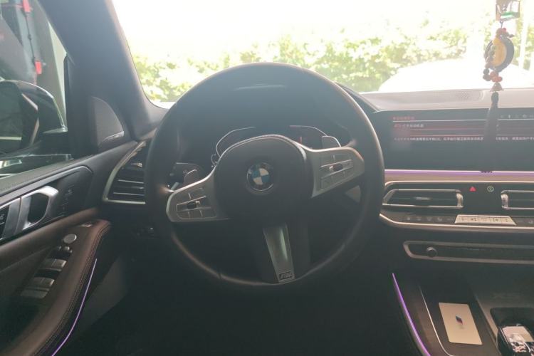 Used BMW X5 2022 Restyled xDrive 40Li M Sport Package Steering Wheel
