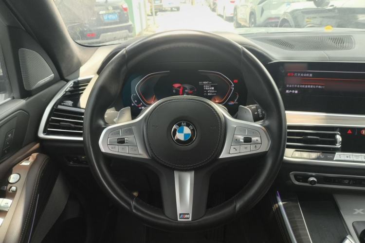 Used BMW X5 2022 Restyled xDrive 40Li M Sport Package Steering Wheel