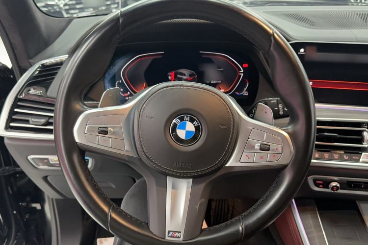 Used BMW X5 2022 Restyled xDrive 40Li M Sport Package Steering Wheel