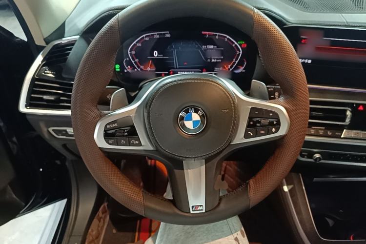 Used BMW X5 2022 xDrive30i M Sport Package Steering Wheel