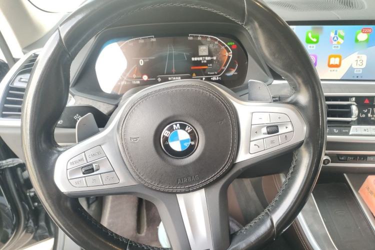 Used BMW X5 2022 xDrive 30Li M Sport Package Steering Wheel