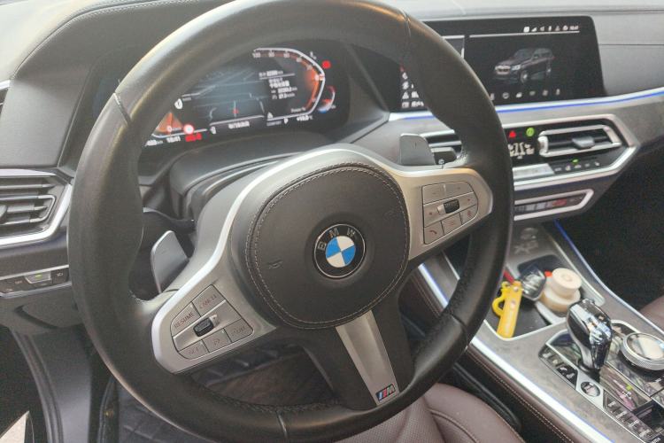 Used BMW X5 2022 Restyled xDrive 30Li Luxury Version M Sport Package Steering Wheel