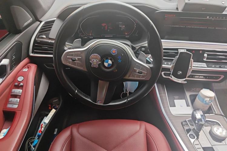 Used BMW X5 2022 xDrive 40Li M Sport Package Steering Wheel